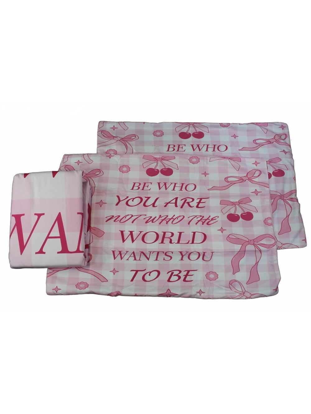 Pink Queen Print Bedding Set "Be Who You Are" 4pc